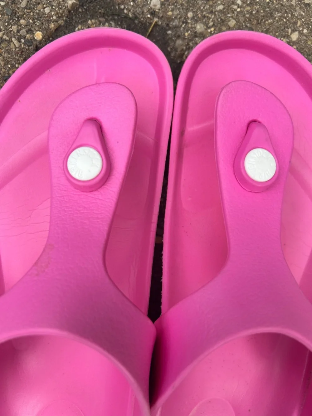 Birkenstock Girls Bright Pink Thong Sandals with Buckle Detail - outdoors